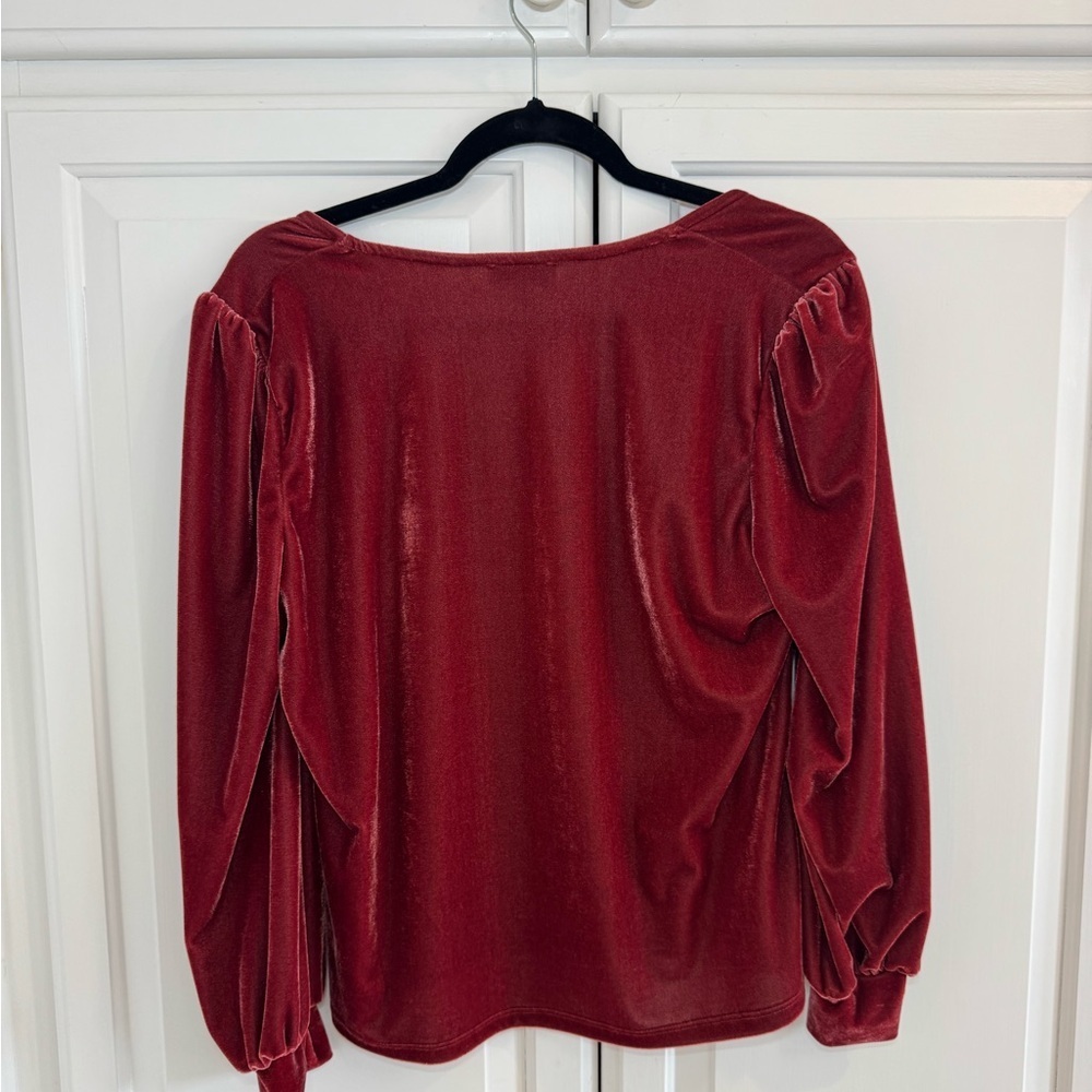 S’edge Velvet Square Neck Blouse in Deep Red - Picture 3 of 3